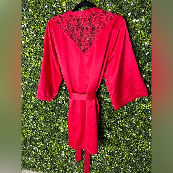 Victoria’s Secret set - Robe & Nightie size L - Picture 3 of 6